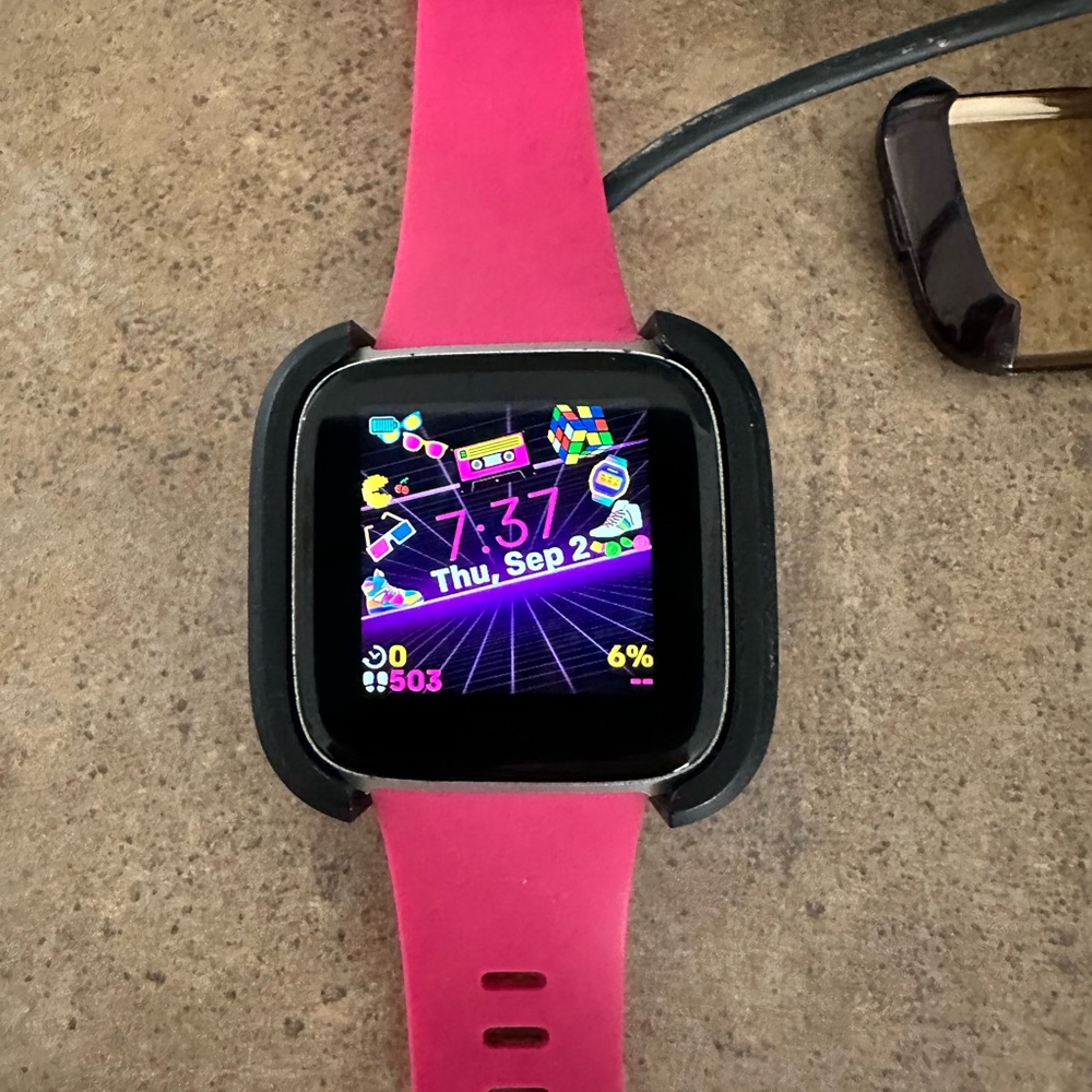 Fitbit Versa - Picture 4 of 4